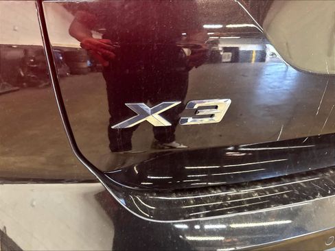 Used 2023 BMW X3 xDrive30i w/ Convenience Package w/ZPA AWD/4WD image 11