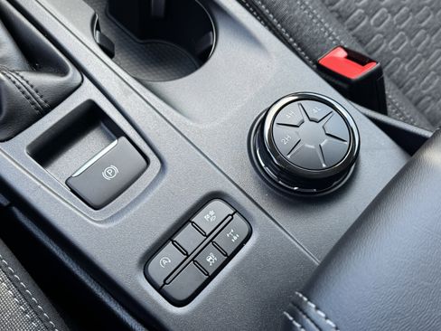 New 2025 Ford Ranger XLT w/ Equipment Group 301A High image 15