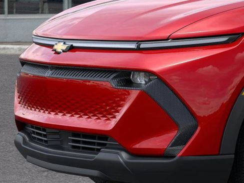 New 2026 Chevrolet Equinox EV LT image 45