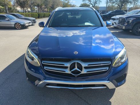 Used 2018 Mercedes-Benz GLC 300 image 4