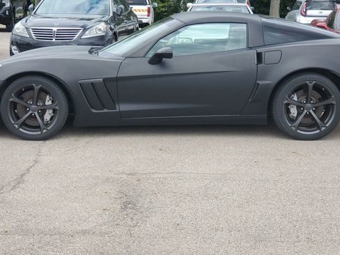 Used 2012 Chevrolet Corvette Grand Sport w/ 3LT Preferred Equipment Group image 7