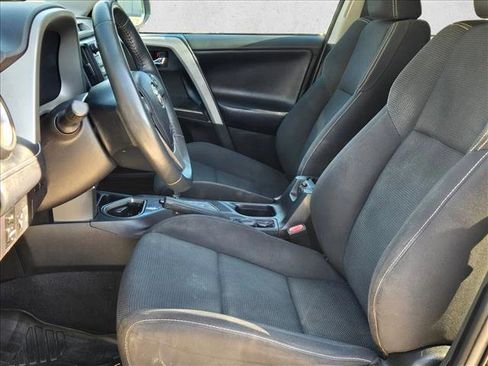 Used 2018 Toyota RAV4 Adventure image 17