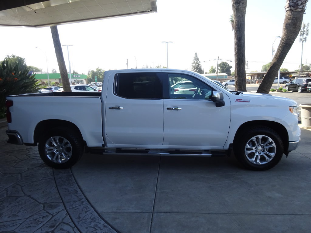 Certified 2022 Chevrolet Silverado 1500 LTZ AWD/4WD image 10