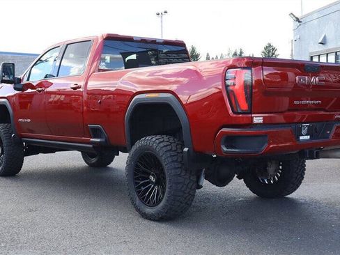 Used 2025 GMC Sierra 3500 AT4 w/ AT4 Premium Plus Package AWD/4WD image 3
