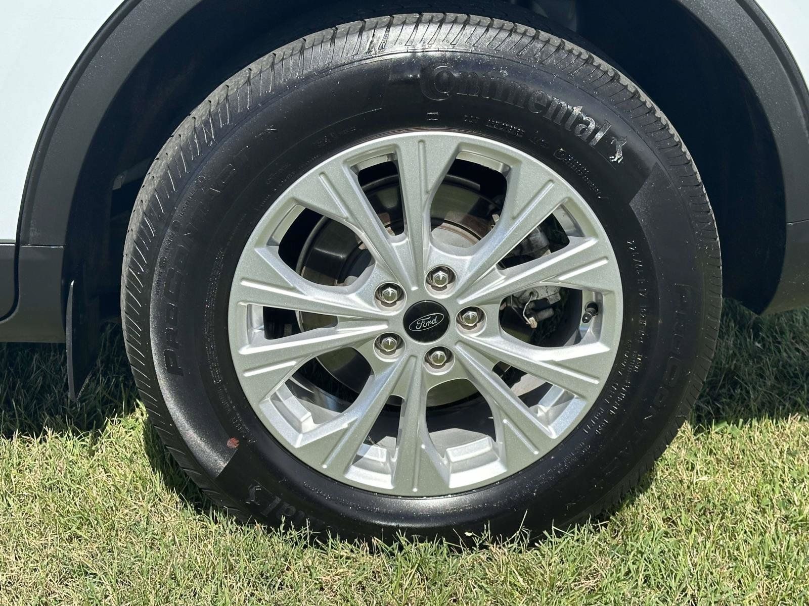 Certified 2025 Ford Escape Active AWD/4WD image 28