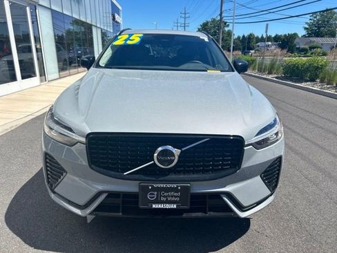 Certified 2025 Volvo XC60 B5 Plus AWD/4WD image 7