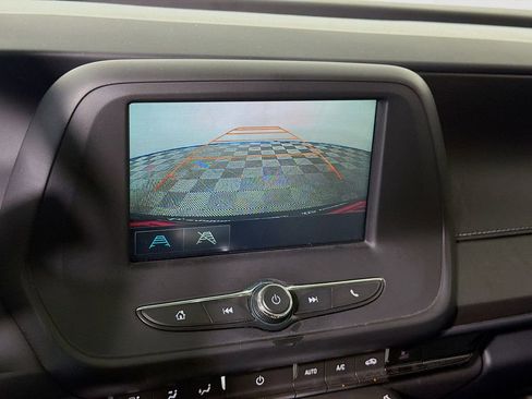 Used 2016 Chevrolet Camaro LT image 18