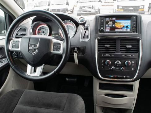 Used 2017 Dodge Grand Caravan SE w/ Power Window Group image 21