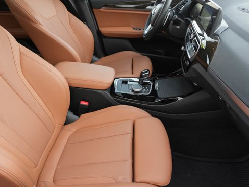 Used 2023 BMW X3 xDrive30i w/ Convenience Package w/ZPA image 8