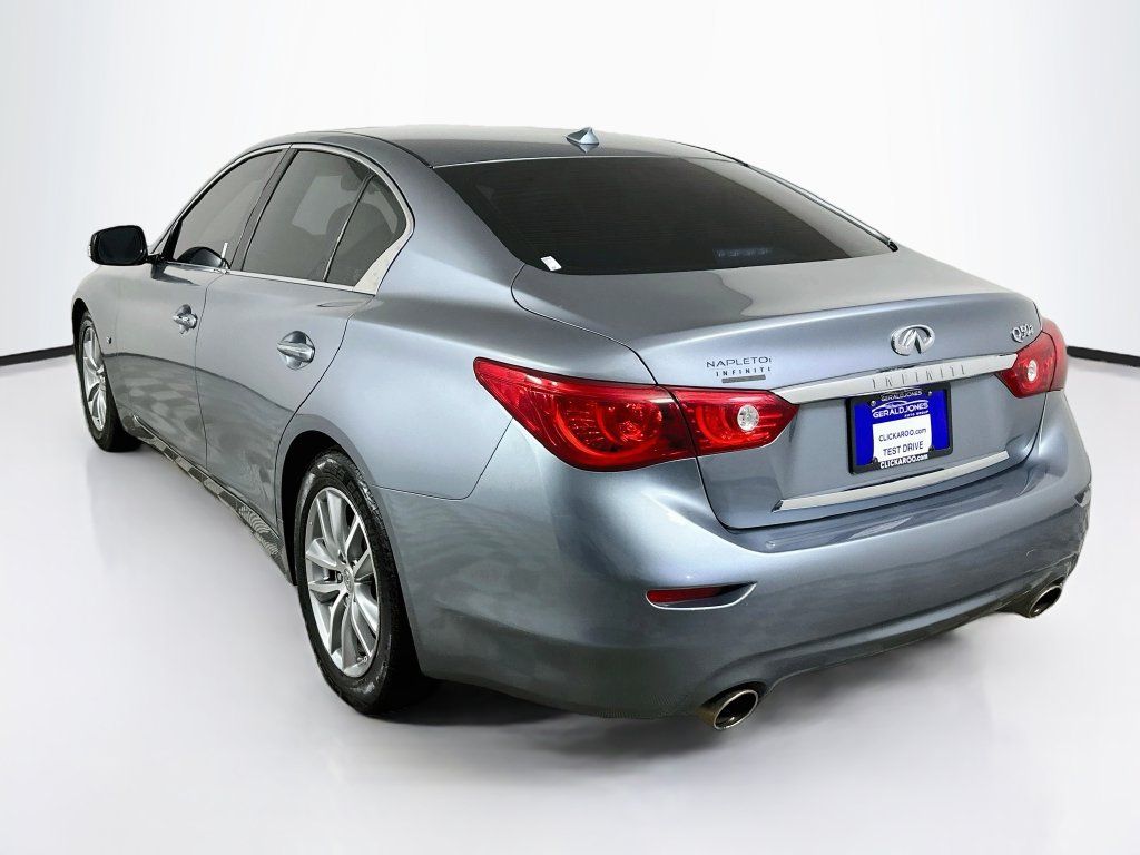 Used 2015 INFINITI Q50 w/ Moonroof Package RWD image 6