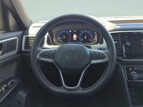 Used 2021 Volkswagen Atlas Cross Sport SEL FWD image 27