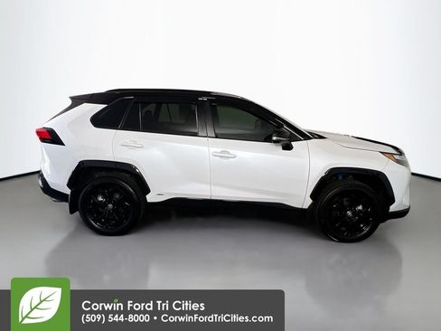 Used 2023 Toyota RAV4 XSE w/ XSE Grade Weather Package AWD/4WD image 19