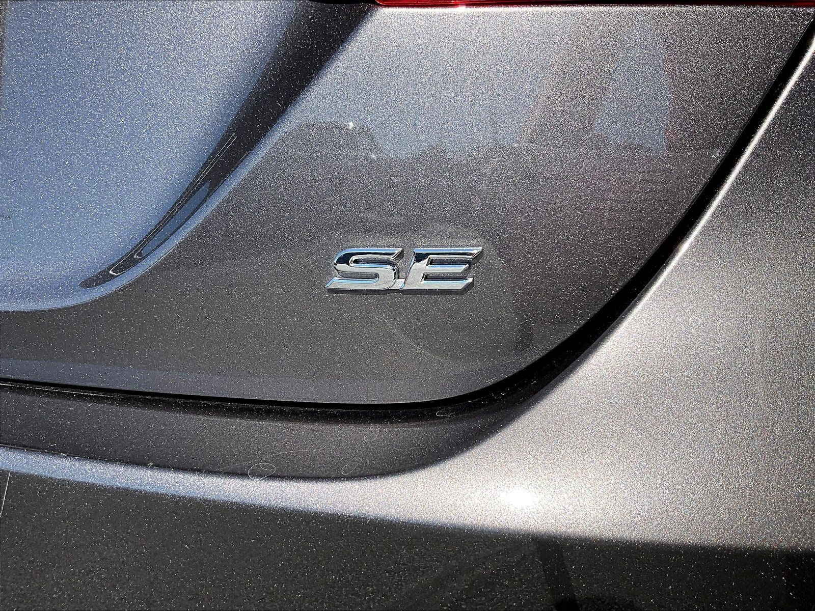 Used 2023 Toyota Camry SE FWD image 23