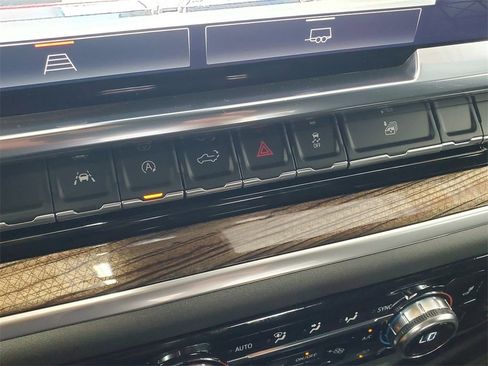 New 2026 GMC Sierra 1500 Elevation image 23