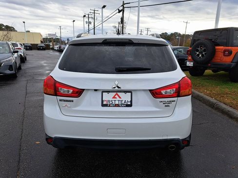 Used 2016 Mitsubishi Outlander Sport SEL image 9