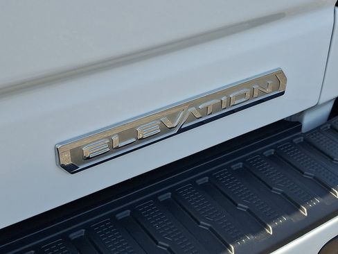 Used 2026 GMC Sierra 1500 Elevation image 29