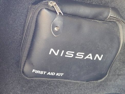 Used 2023 Nissan Ariya AWD image 16