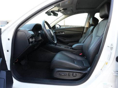 Used 2023 Honda Accord EX-L image 17