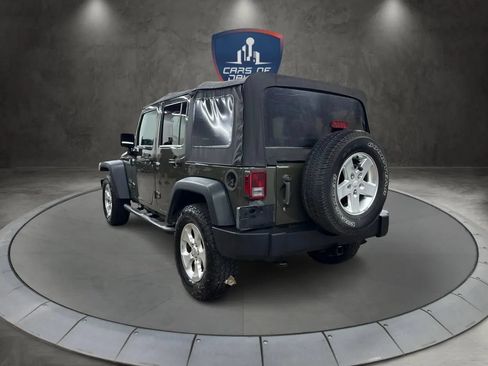 Used 2015 Jeep Wrangler Unlimited Sport w/ Quick Order Package 24S AWD/4WD image 3