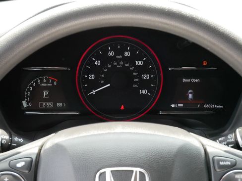 Used 2021 Honda HR-V EX image 21