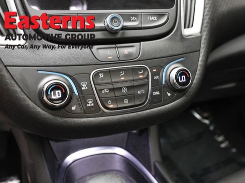 Used 2024 Chevrolet Malibu LT FWD image 20