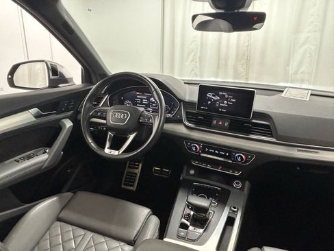 Used 2018 Audi SQ5 Prestige image 10