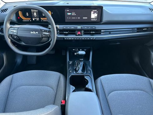 Used 2025 Kia K4 FWD image 14