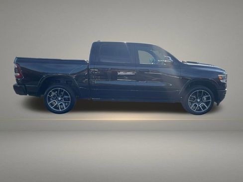 Used 2019 RAM 1500 Laramie AWD/4WD image 6