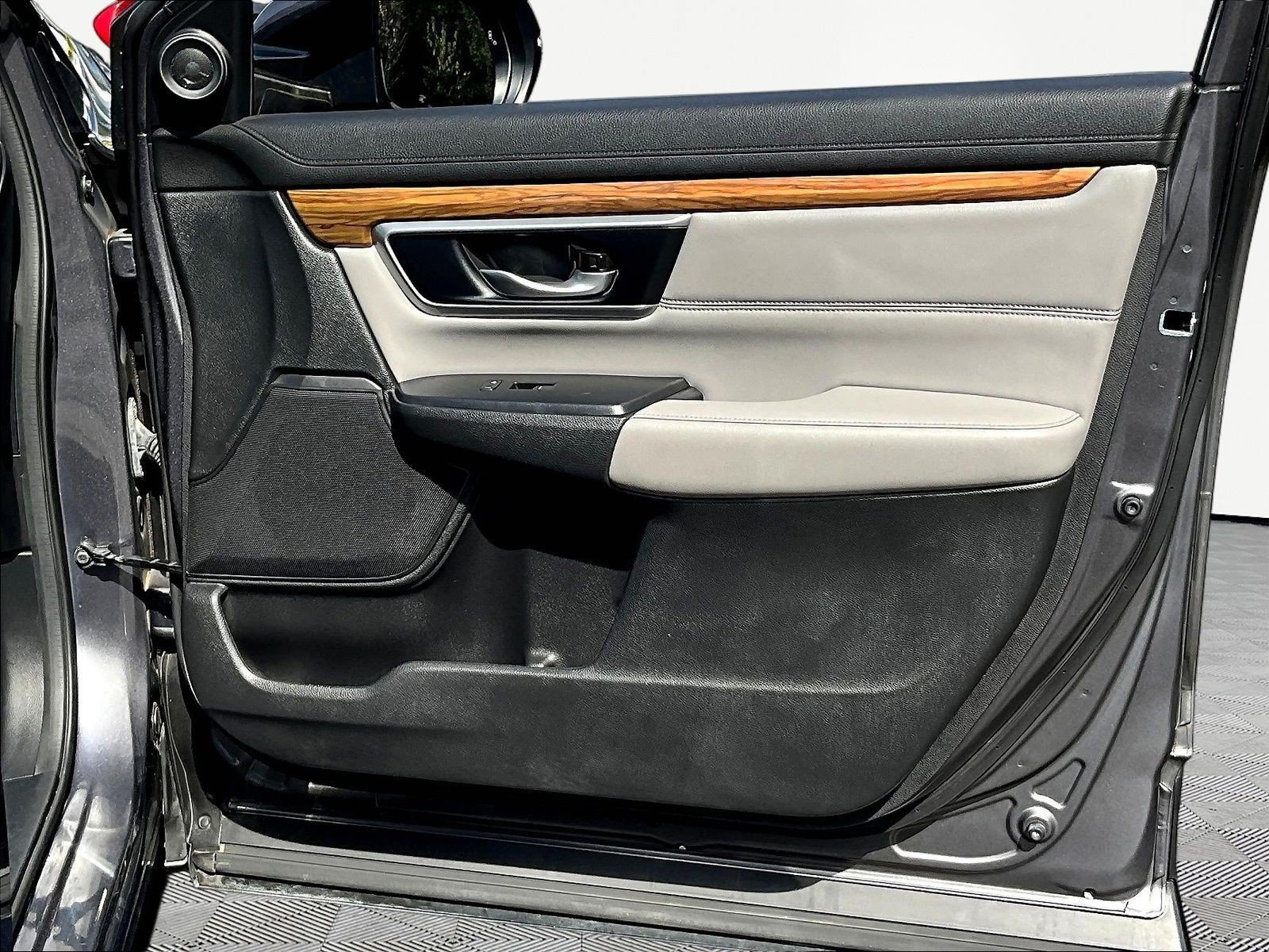 Used 2019 Honda CR-V EX-L image 28