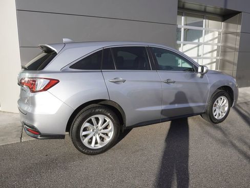 Used 2017 Acura RDX AWD image 4