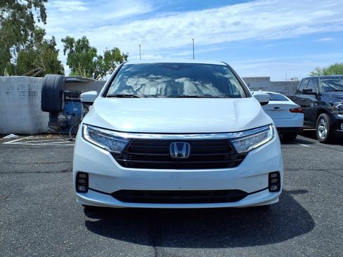 Used 2022 Honda Odyssey Elite image 2