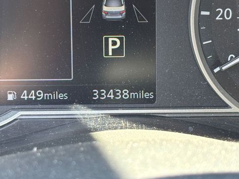 Used 2025 Nissan Versa SV FWD image 38