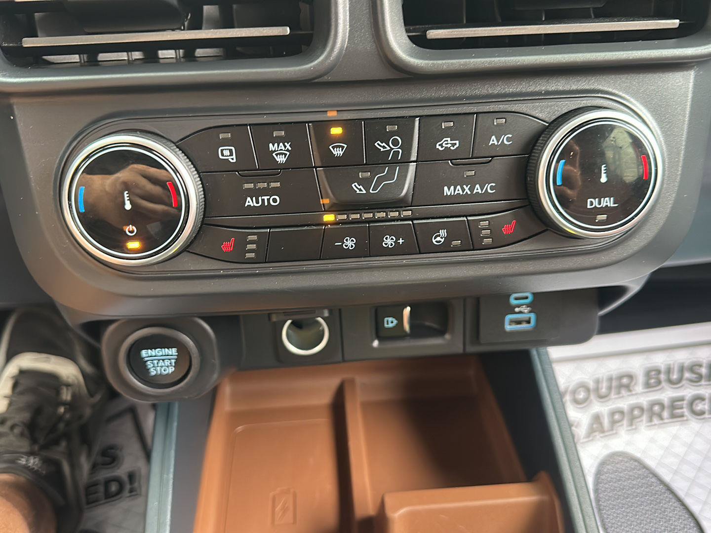 Used 2024 Ford Maverick Lariat AWD/4WD image 26