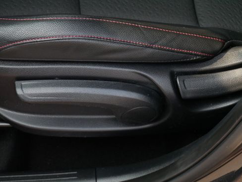 Used 2023 Kia Soul GT-Line FWD image 19