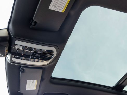 New 2026 Porsche Macan S image 28