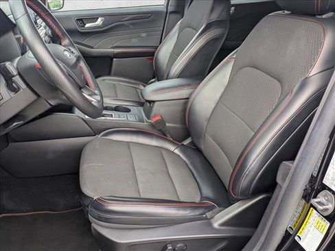 Used 2023 Ford Escape ST-Line image 15