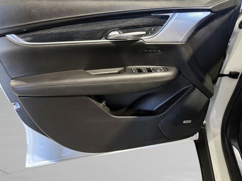 Used 2024 Cadillac XT5 Premium Luxury image 13
