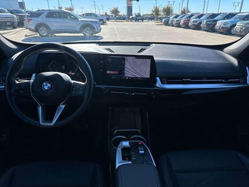 Used 2025 BMW X1 xDrive28i image 12