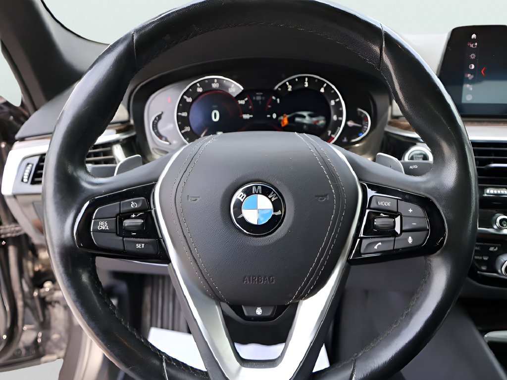 Used 2019 BMW 530i xDrive w/ Convenience Package AWD/4WD image 32
