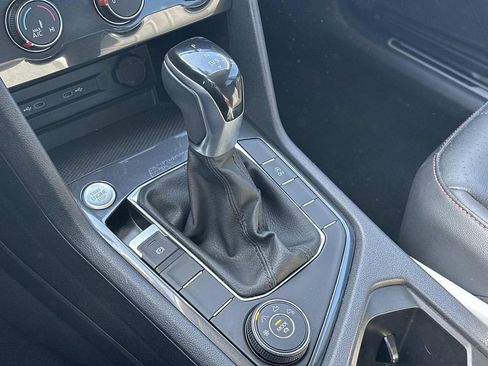 Used 2024 Volkswagen Tiguan Wolfsburg Edition image 31