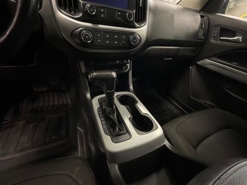 Used 2020 Chevrolet Colorado LT w/ Safety Package image 14