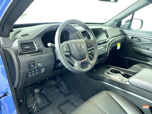 Certified 2025 Honda Ridgeline TrailSport+ image 25