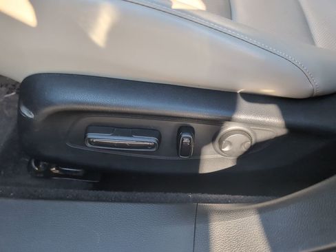 Used 2023 Honda Accord EX-L image 18