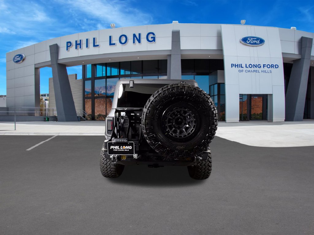 Used 2023 Ford Bronco Badlands w/ Sasquatch Package AWD/4WD image 4