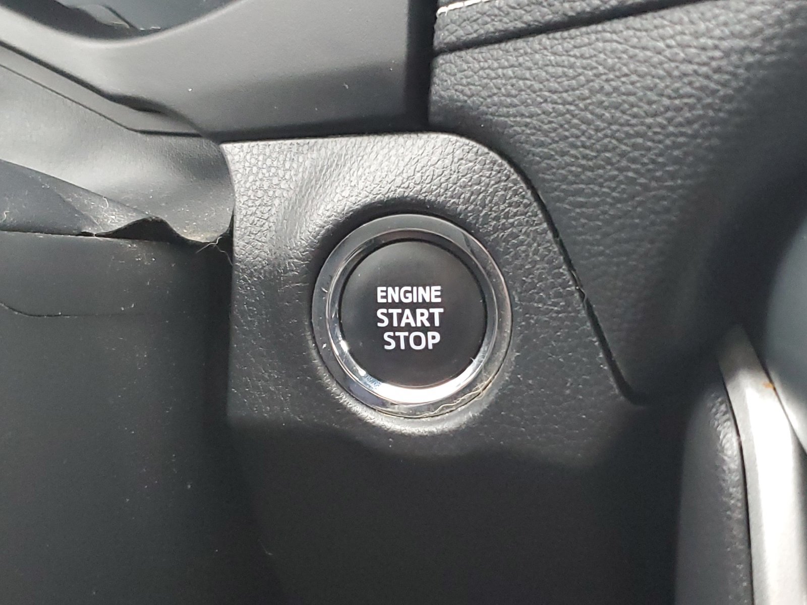 Used 2023 Toyota RAV4 XLE Premium AWD/4WD image 31