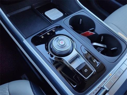 New 2026 Kia Carnival SX Prestige image 24