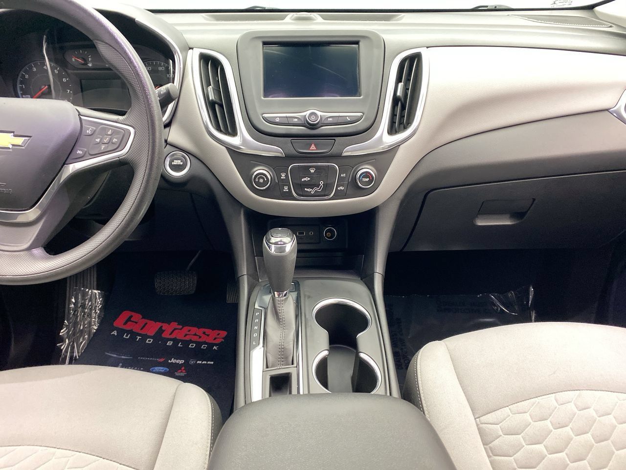 Used 2019 Chevrolet Equinox LS AWD/4WD image 21