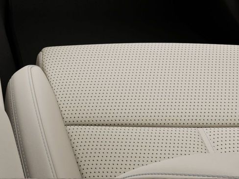 New 2026 Genesis G70 2.5T image 24