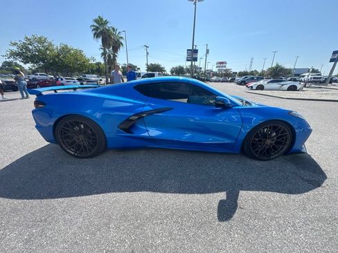 Used 2025 Chevrolet Corvette Stingray Coupe w/ Z51 Performance Package RWD image 5