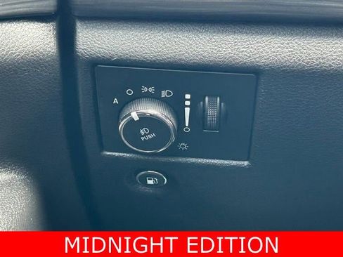 Used 2020 Jeep Grand Cherokee Altitude image 20